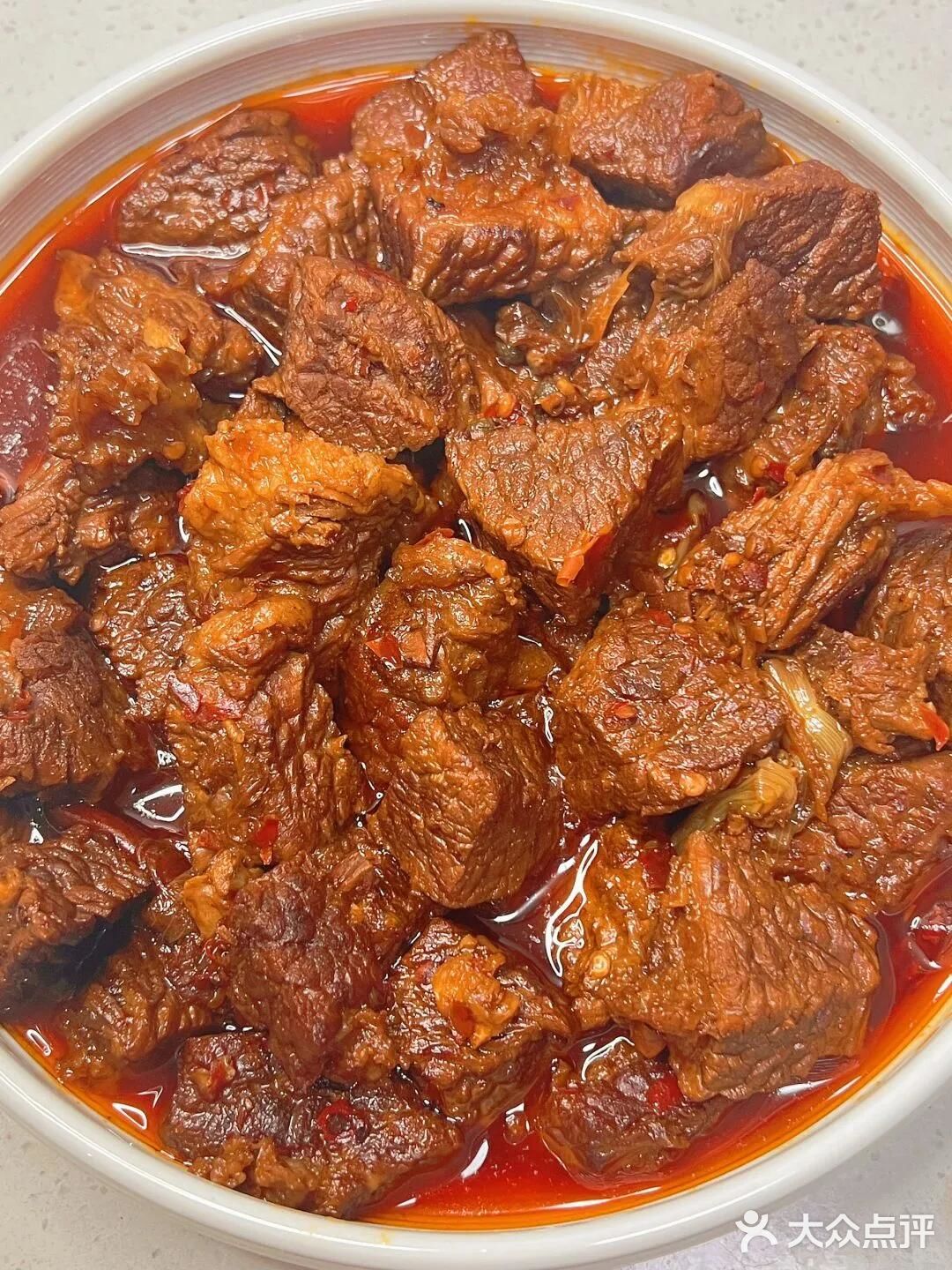 巨下饭的家庭版红烧牛肉配方