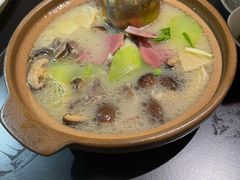-桥边小楼·手工云南菜·古城观景小楼
