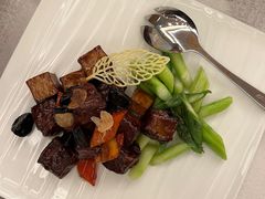 黑金雪花牛肉粒-上海和平饭店龙凤厅 Dragon Phoenix