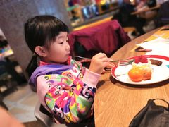 -咖啡苑自助餐厅·中国大饭店