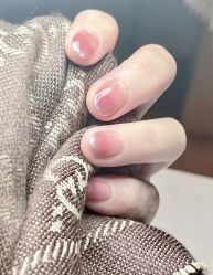 -爱美睫美甲会馆