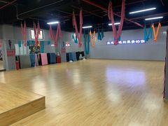 -星动力健身俱乐部(新塘店)
