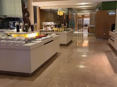 -上海浦东假日酒店逸庭咖啡厅