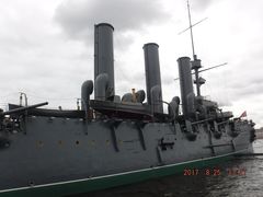 -阿芙乐尔号巡洋舰