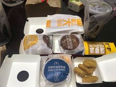 -麦当劳(七宝乐购店)
