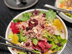 油封鸭腿沙拉-wineapp葡萄酒餐吧(外滩金融中心店)