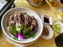 草原手把肉-德乐海蒙餐