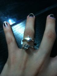 -威德钻石-克拉钻大本营(南京东路店)