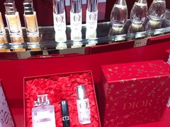 -Dior迪奥(上海世茂广场店)