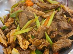 干锅大肠护心肉-哈尔滨春饼(朝山街店)
