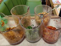 -百春原湖南牛肉粉(百联世纪店)