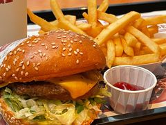 -The Habit Burger Grill 哈比特汉堡(复兴soho店)