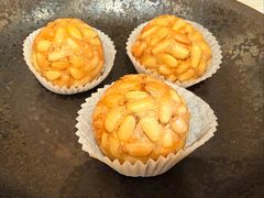 香炸松子酥-潮府馆·非遗潮州菜·世纪公园(新国际博览中心店)