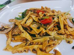 -八仔大富楼·河鲜(西江店)