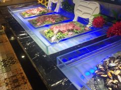 自助取餐区-九寸花汀海鲜烤肉自助(中东迪克店)