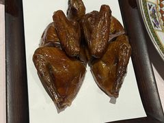 红烧沙田大乳鸽-誉八仙酒楼(静安大悦城店)