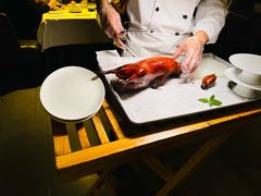 -四季民福烤鸭店(外滩外白渡桥店)