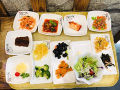 -青松馆韩国料理(香港中路佳世客店)