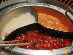 -钢管厂五区小郡肝串串香火锅(人民广场店)
