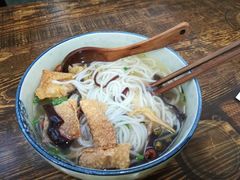 -陈记柳州螺蛳粉(大坪店)