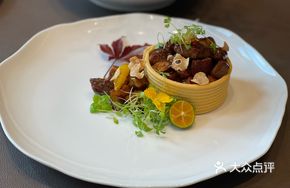 Almond Mushroom and Wagyu Beef