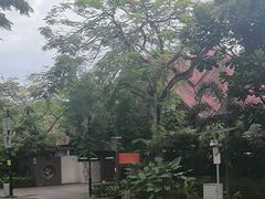 -东海岸人工湖美食村