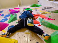 -问山MountQuest攀岩馆