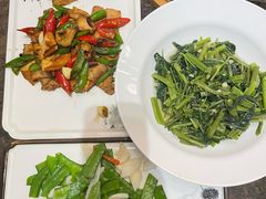 -里山四季中餐厅(来凤街店)