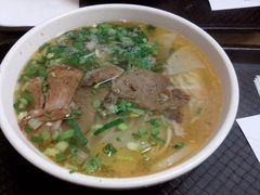 招牌排骨面-西部马华清真兰州牛肉面·烧烤夜市(关东店)