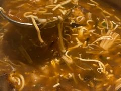 酸辣海鲜汤-华豫川酒家(大卫城店)