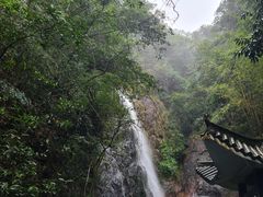 -南昆山川龙瀑布