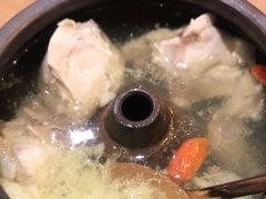 云南经典汽锅鸡-云海肴·汽锅鸡·云南代表菜(东坝金隅店)
