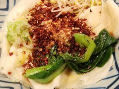 滋滋油泼面-隆门客栈·西北小吃手工面(丰盛町商业步行街店)