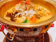 乾坤万象一品锅-叶叶菩提·晋福宫