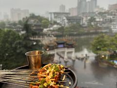 -包整·丝娃娃(一览甲秀楼风景店)