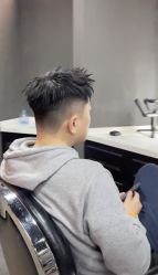 -藤野造型烫发染发