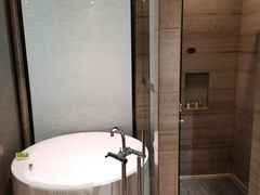 -珠海棕泉水疗酒店(拱北口岸高铁站店)