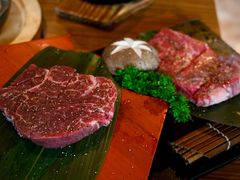 厚切两种拼盘-炼火烤肉店