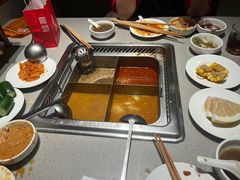 -海底捞火锅(宝龙广场夜宵主题店)