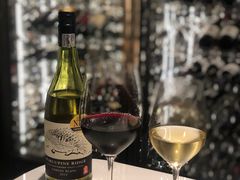 -wineapp葡萄酒餐吧(外滩金融中心店)