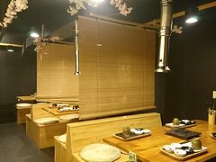 -炙忧烤肉屋(中国铁建广场店)