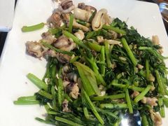 -蚝堡海鲜·威海菜·海肠捞饭·烧烤·亚洲吃蚝公司(幸福门店)