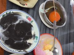 -黄师奶甜品店