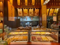 面包甜点陈列柜-南宋胡记(杭州体育场路店)