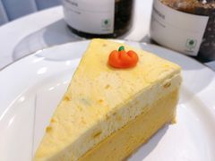 -Fridi Patisserie Cafe