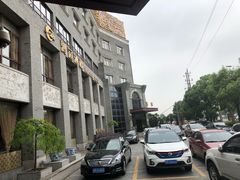 -鸿运酒楼