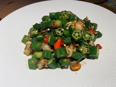 秋葵炒扇贝-蝦塘·中国餐馆(城墙南马道巷店)