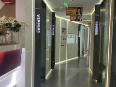 -极光口腔·矫正种植修复(锦江店)