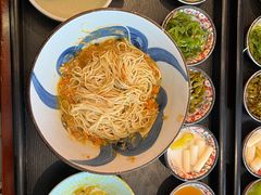 -寄畅興·百年蟹黄面·万国建筑群(外滩27号店)