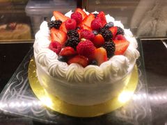 鲜杂果忌廉蛋糕-老佛爷饼店